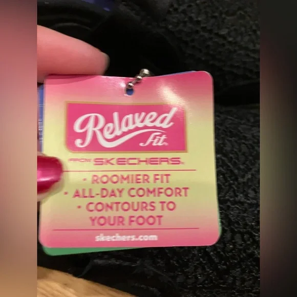 Skechers black slip ons NWT - Picture 3 of 6